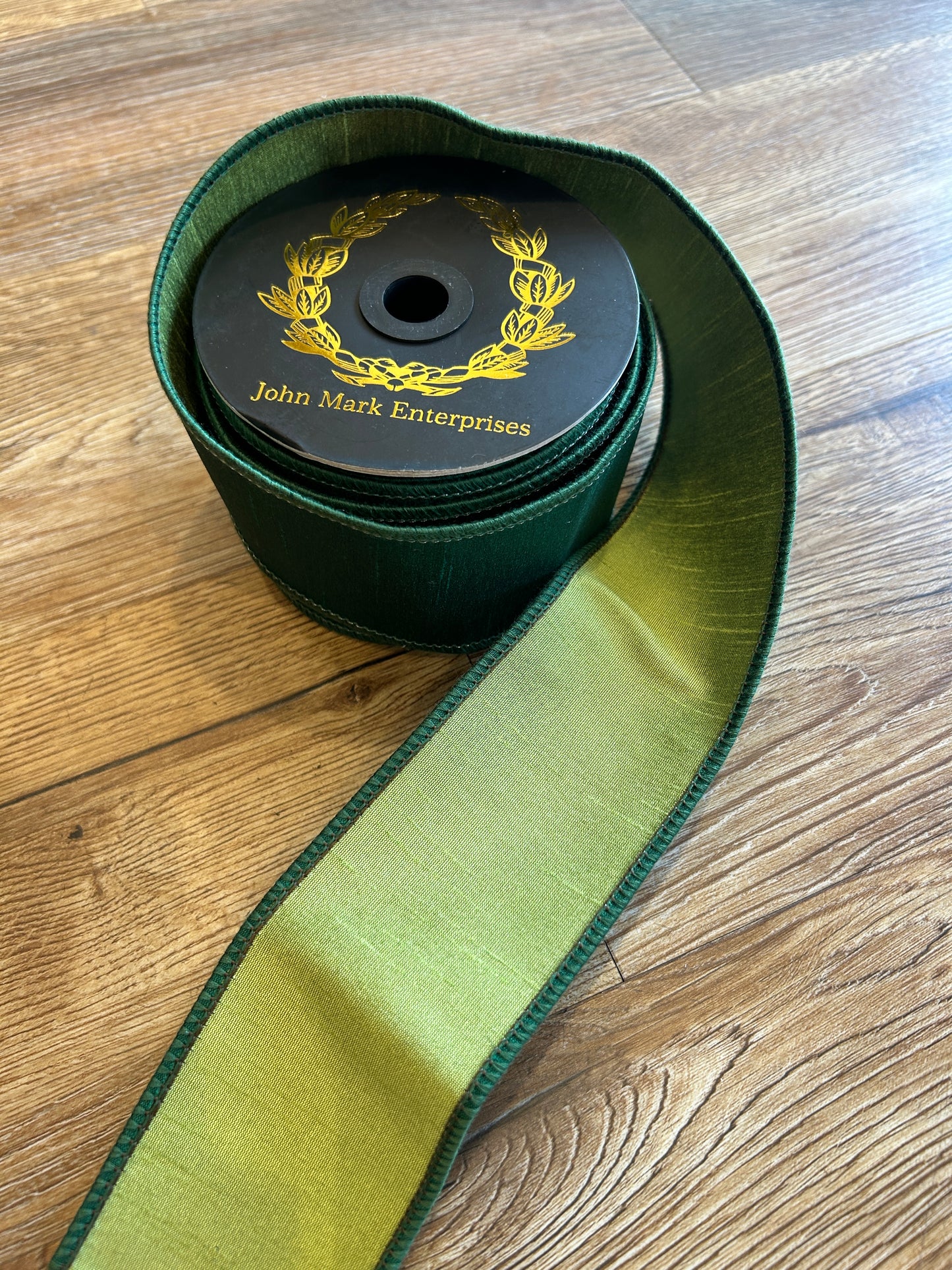 Dupion DBL Fused Emerald Green Ribbon