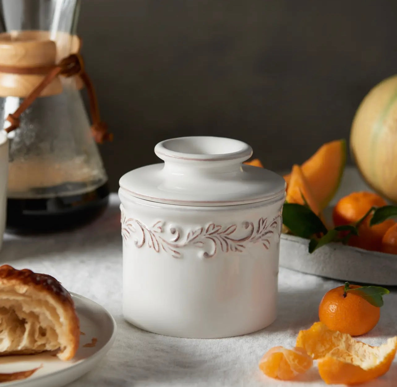 The Original Butter Bell Crock - Antique White Linen