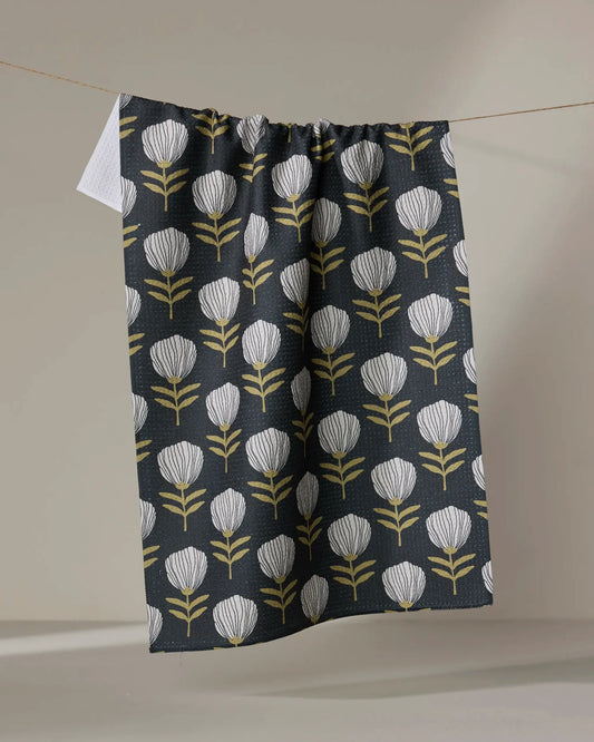 Blomma Tea Towel