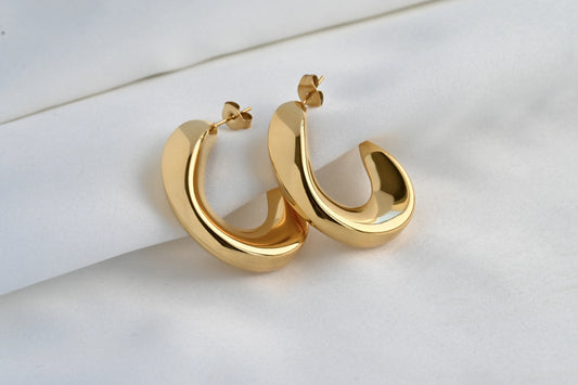 Sculptural C Hoops